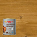 Embalagem do Lasur Acetinado Proaqua da Proa sobre um fundo de madeira CARVALHO.