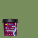 Embalagem da tinta para exteriores REVEPROA ACETINADA sob um fundo que ilustra a cor MIÑO do catálogo de cores para fachadas da marca Pinturas Proa.