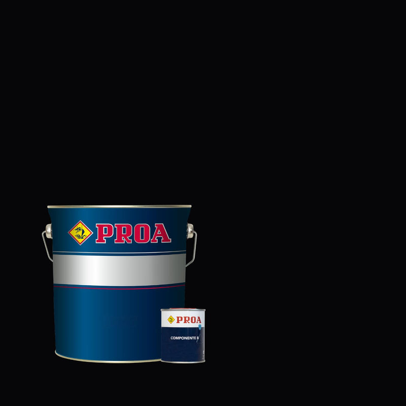 Lata de tinta poliuretano altos sólidos de acabamento acetinado da marca Pinturas Proa, sobre um fundo de cor PRETO INTENSO.