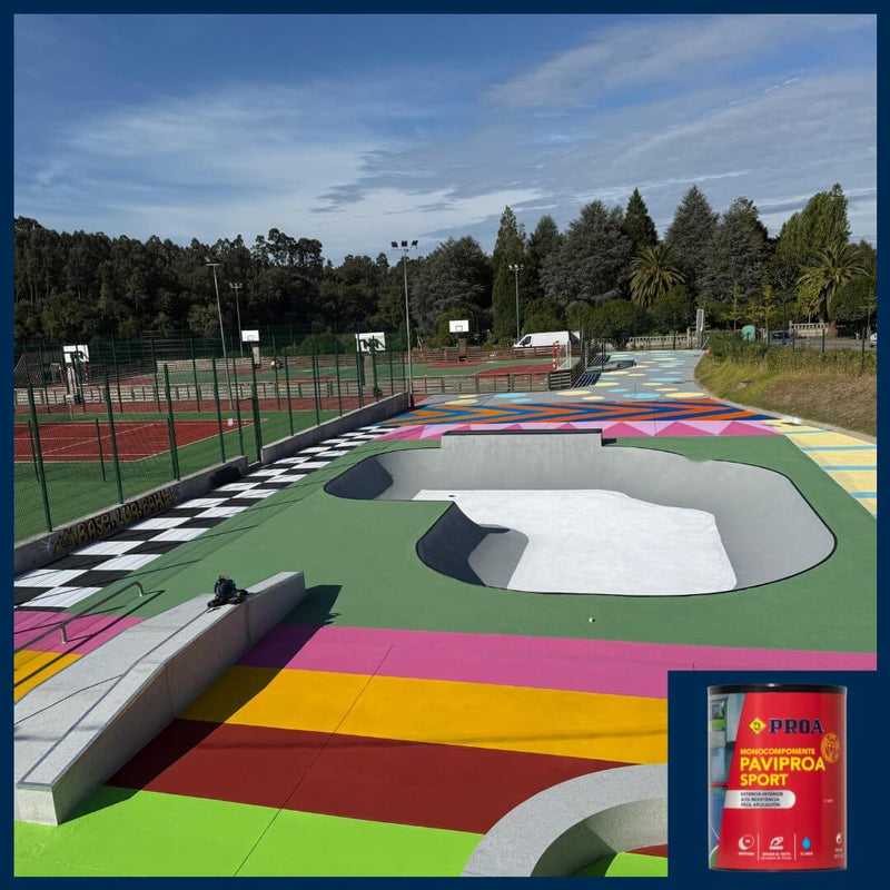 Imagem de polidesportivo exterior pintado com a Tinta para Pavimentos Desportivos da marca Pinturas Proa (PaviProa Sport).